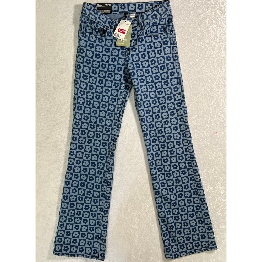 H&M NWT Y2K Low Rise Flare Denim Jeans with Flowers Size 4 Women's